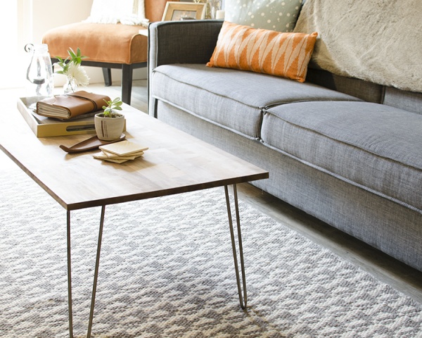 Table basse bois pied en épingle