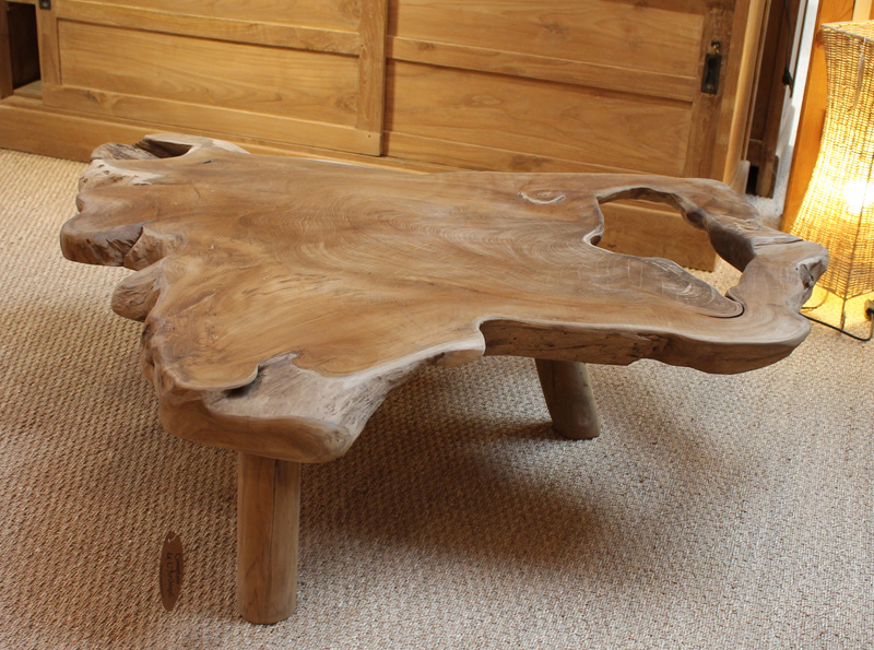 Table basse bois massif brut