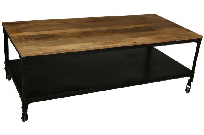 Table basse design avec roulettes
