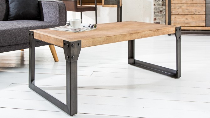 Table basse industrielle et bois