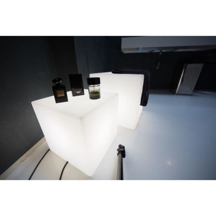 Table basse design exterieur