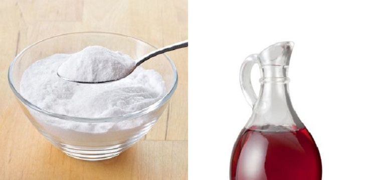 Déboucher évier bicarbonate vinaigre chaud