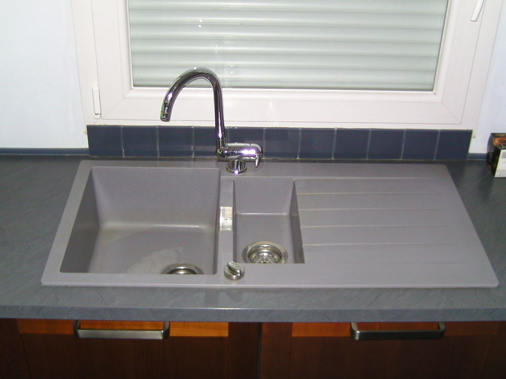 Comment nettoyer un evier en inox tres sale