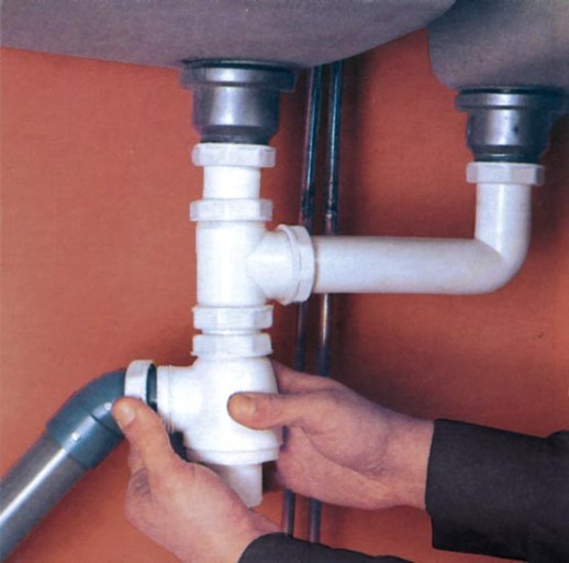Installation siphon evier